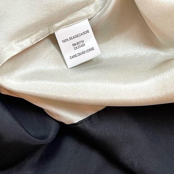 BCBGMaxAzria 100% Silk Color-block Pleated Fit & Flare Cocktail Dress - Picture 7 of 10